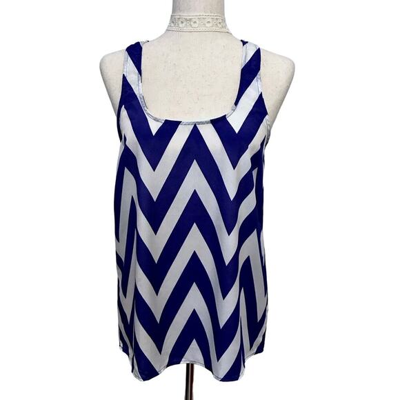 Everly Flowy Zig Zag Tank Top Women M - Picture 1 of 7